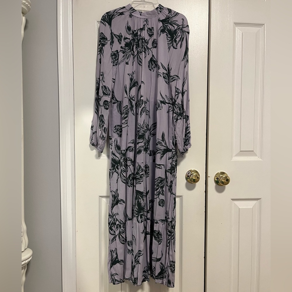 Light Purple and Teal Floral Mock Neck Maxi Dress (XS)
